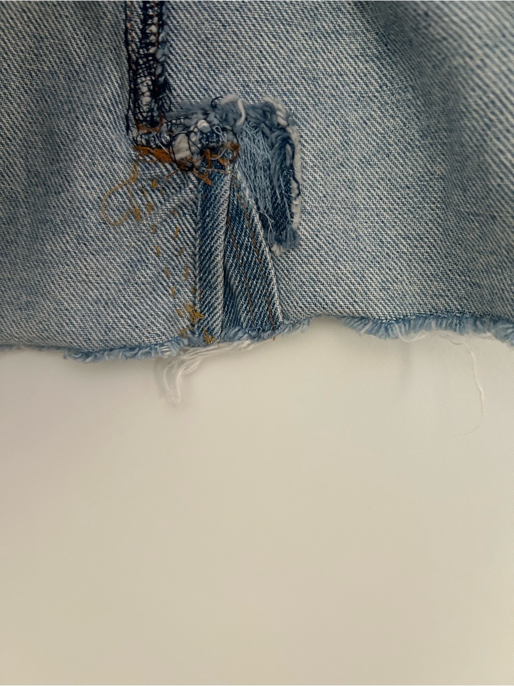 Vintage 2000s Y2K Gap Denim Mini Cut Off Hem Skirt - Picture 4 of 7